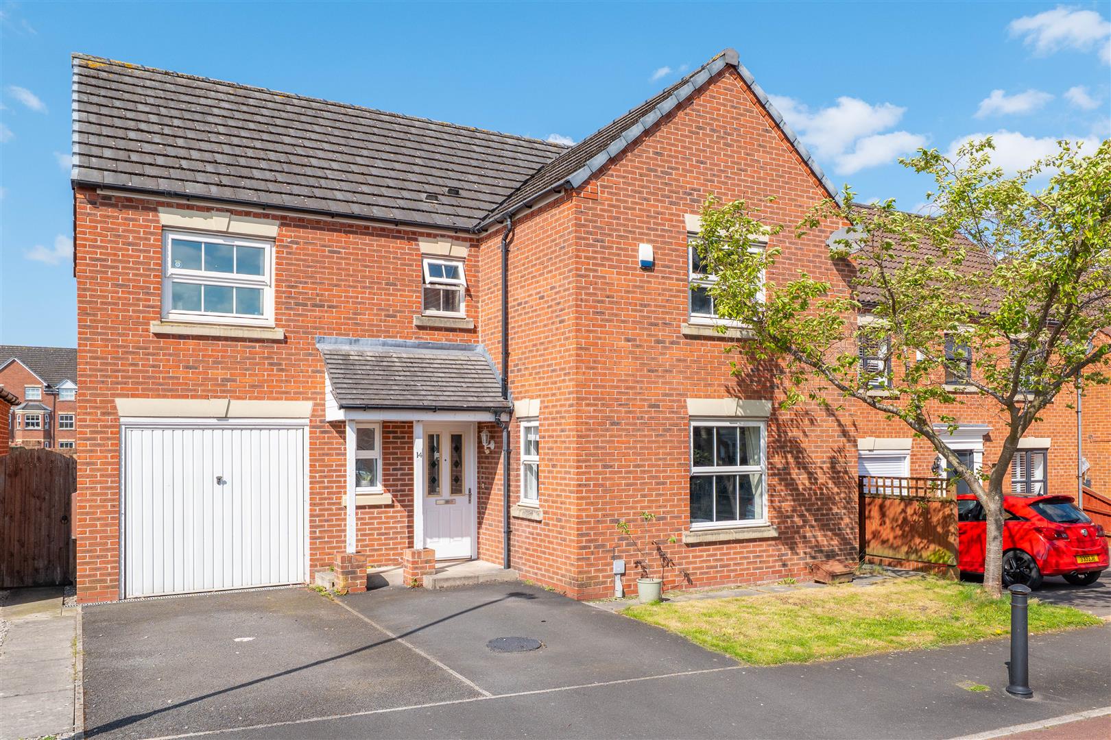 4 bed property in Quins Croft, Leyland